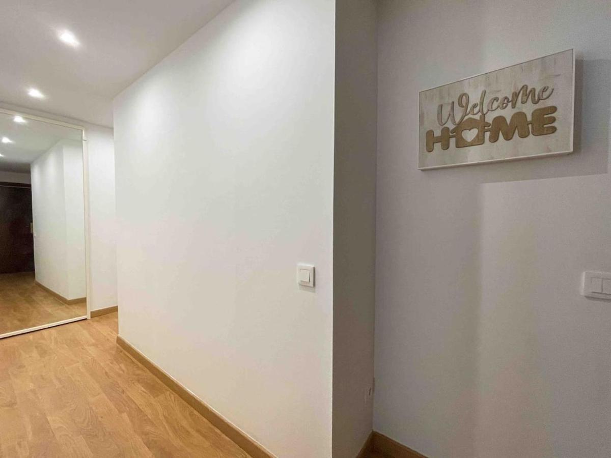 Hostourist Fira Plaza Espana 3 Rooms Barcellona Esterno foto